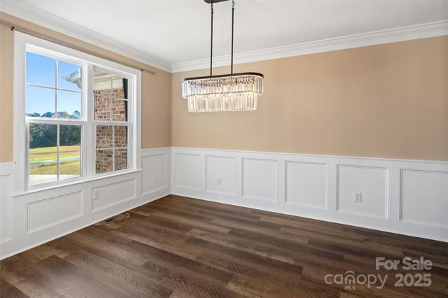 1030 Benson Drive, Cherryville, NC 28021