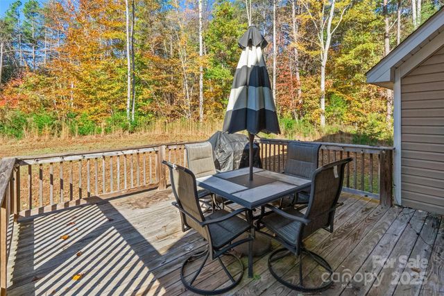 1030 Benson Drive, Cherryville, NC 28021