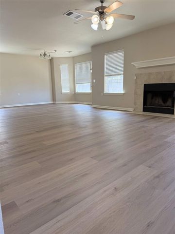 7821 Tee DR, Austin, TX 78747