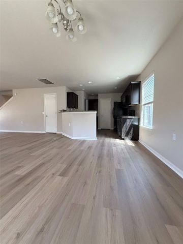 7821 Tee DR, Austin, TX 78747