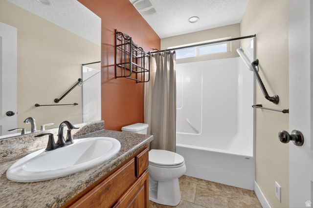 4056 N RUSSELL RD, Eagle Mountain, UT 84005