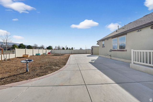 4056 N RUSSELL RD, Eagle Mountain, UT 84005