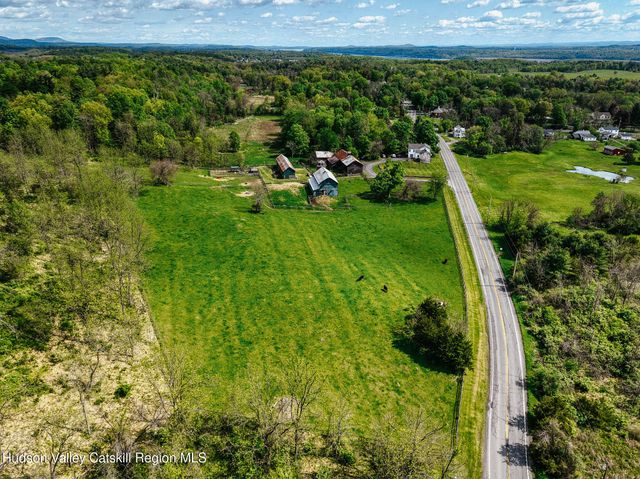 1693 New York 32, Saugerties, NY 12477
