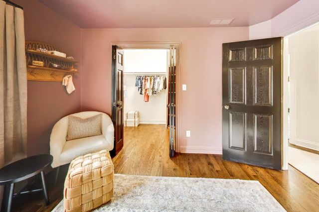1916 Maplewood Lane, Munster, IN 46321