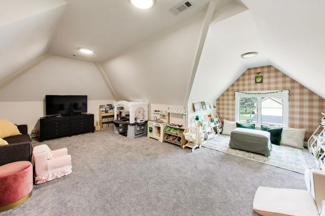 1916 Maplewood Lane, Munster, IN 46321