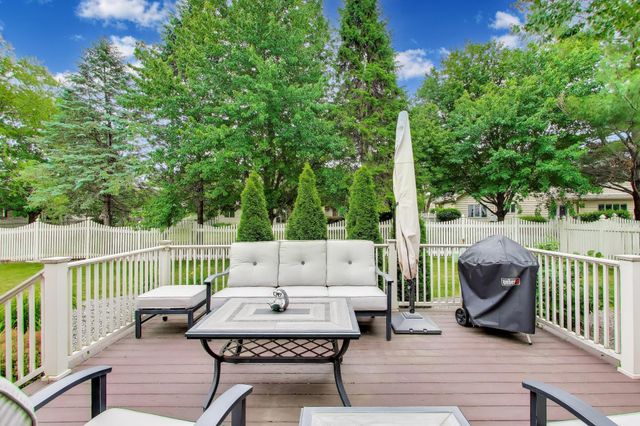 1916 Maplewood Lane, Munster, IN 46321