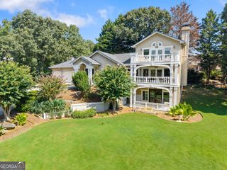9220 Mainsail Drive, Gainesville, GA 30506