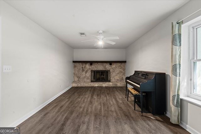 2592 Twin Oaks Drive SW, Marietta, GA 30064