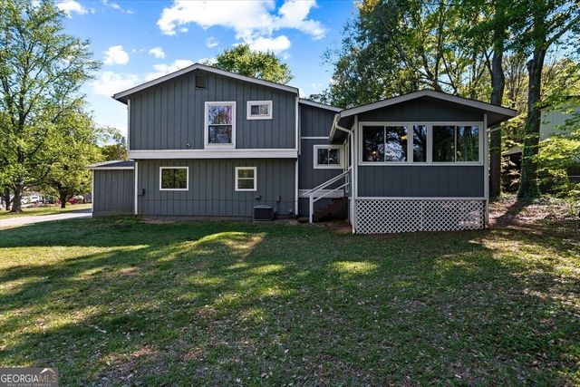 2592 Twin Oaks Drive SW, Marietta, GA 30064