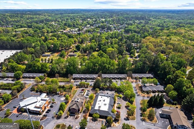 2592 Twin Oaks Drive SW, Marietta, GA 30064