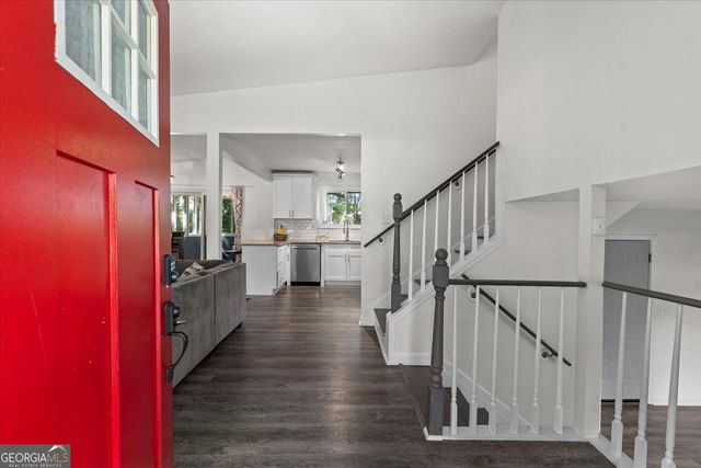 2592 Twin Oaks Drive SW, Marietta, GA 30064