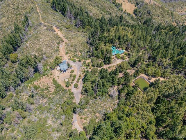 19155 Scenic Dr, Redwood Valley, CA 95470