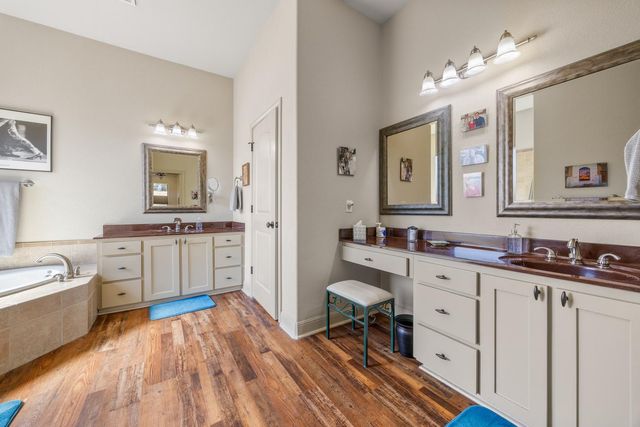47 Doolittle DR, Wimberley, TX 78676