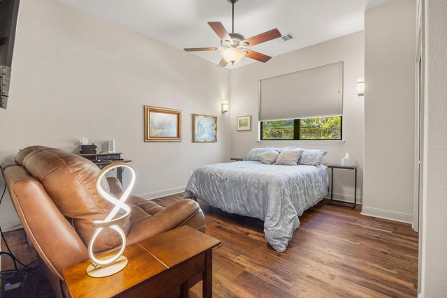 47 Doolittle DR, Wimberley, TX 78676