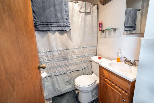 2953 S Kinnickinnic AVENUE, Milwaukee, WI 53207