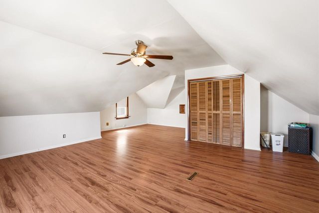 2953 S Kinnickinnic AVENUE, Milwaukee, WI 53207