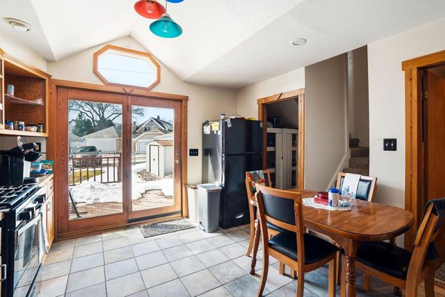 2953 S Kinnickinnic AVENUE, Milwaukee, WI 53207