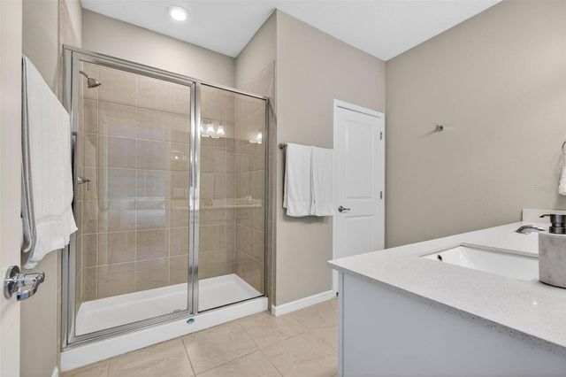 339 SANDBAR AVENUE NE, St Petersburg, FL 33716