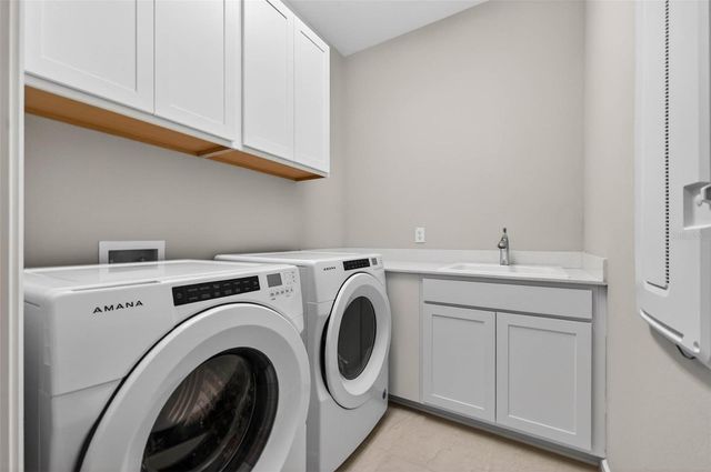 339 SANDBAR AVENUE NE, St Petersburg, FL 33716