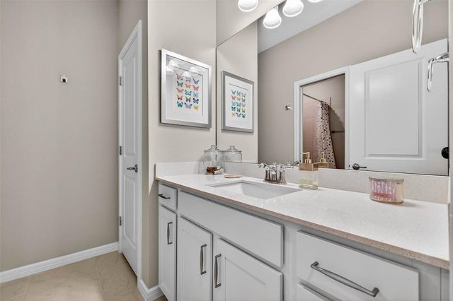 339 SANDBAR AVENUE NE, St Petersburg, FL 33716