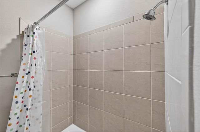 339 SANDBAR AVENUE NE, St Petersburg, FL 33716