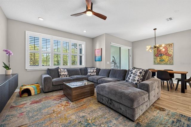 339 SANDBAR AVENUE NE, St Petersburg, FL 33716