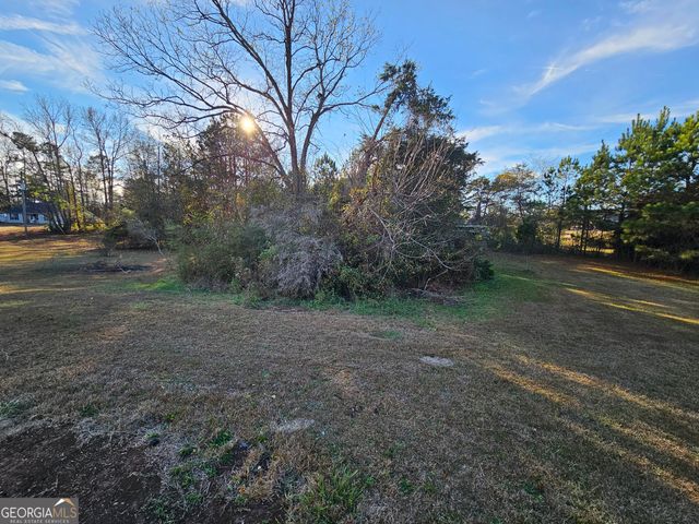 128 Locust Road, Locust Grove, GA 30248