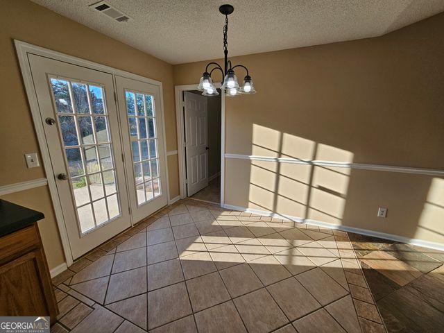 128 Locust Road, Locust Grove, GA 30248