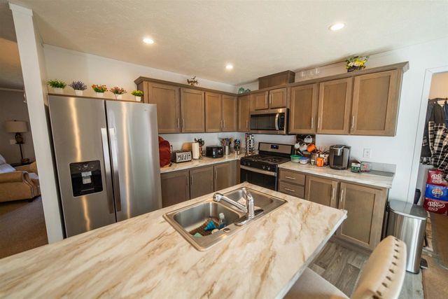 W8179 Eagle Drive, Oxford, WI 53952