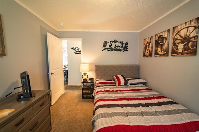 W8179 Eagle Drive, Oxford, WI 53952