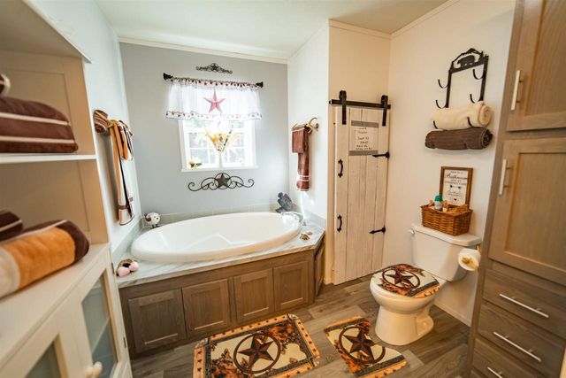 W8179 Eagle Drive, Oxford, WI 53952