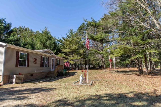 W8179 Eagle Drive, Oxford, WI 53952