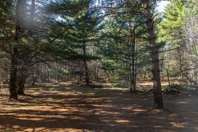 W8179 Eagle Drive, Oxford, WI 53952