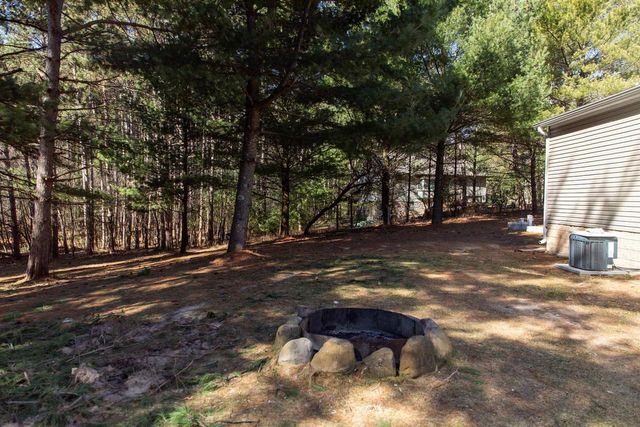 W8179 Eagle Drive, Oxford, WI 53952