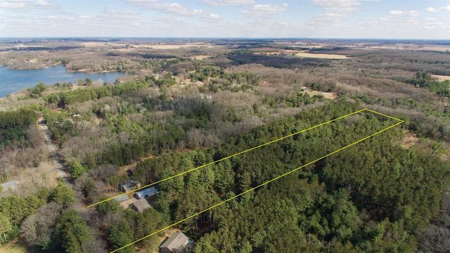 W8179 Eagle Drive, Oxford, WI 53952