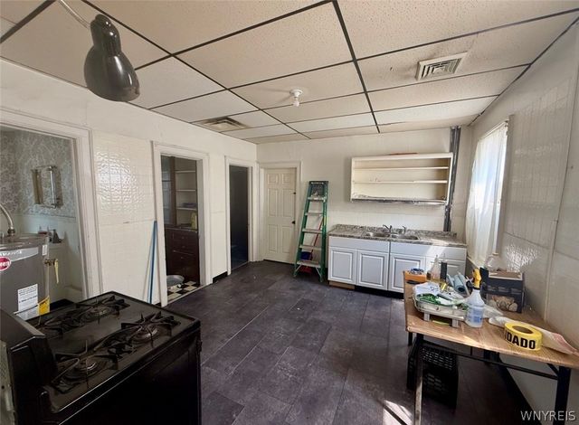 297 Hamburg, Buffalo, NY 14204