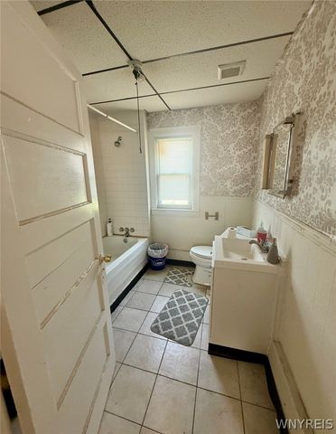 297 Hamburg, Buffalo, NY 14204