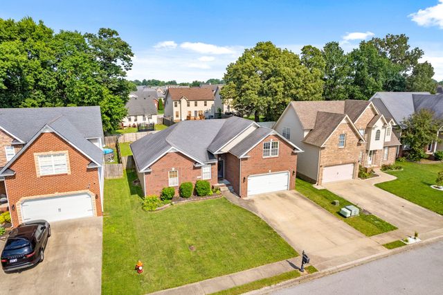 3377 Melissa Ln, Clarksville, TN 37042