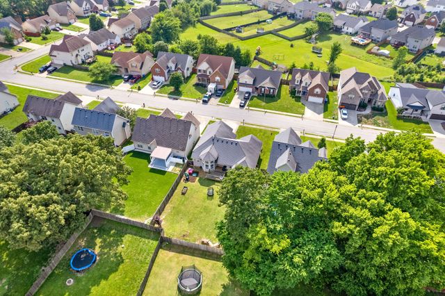 3377 Melissa Ln, Clarksville, TN 37042