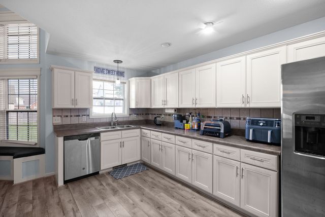 3377 Melissa Ln, Clarksville, TN 37042