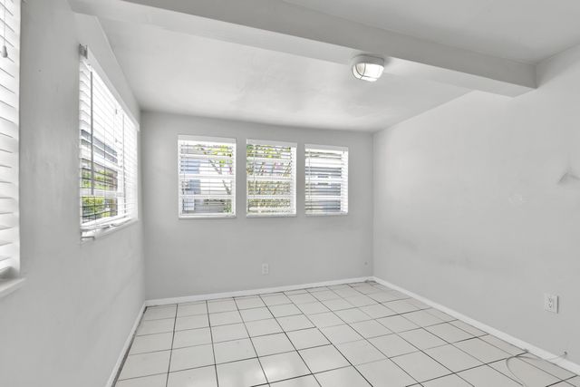 817 N J Street, Lake Worth Beach, FL 33460