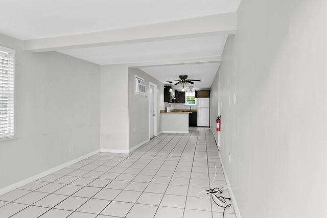 817 N J Street, Lake Worth Beach, FL 33460