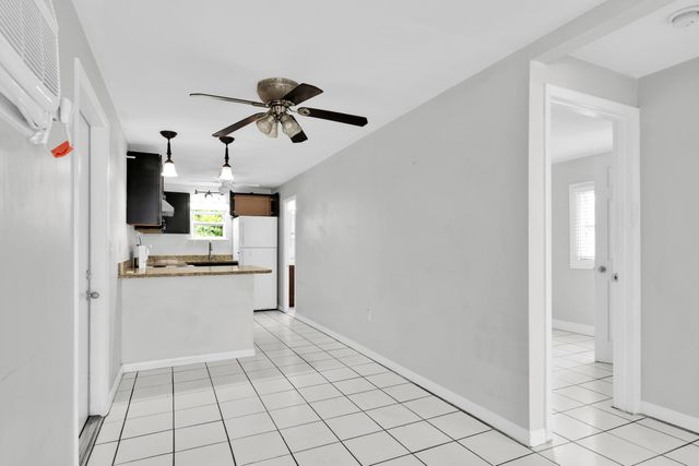 817 N J Street, Lake Worth Beach, FL 33460