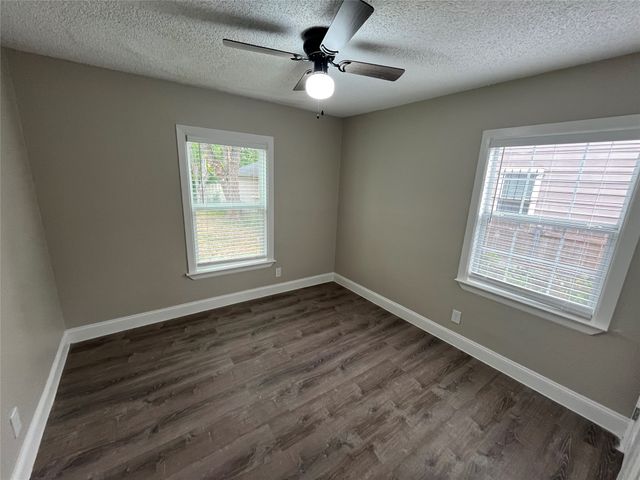 719 Fairwood Drive, Dallas, TX 75232