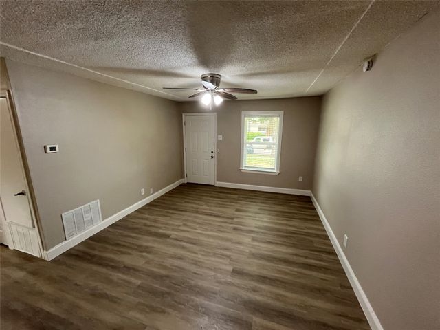 719 Fairwood Drive, Dallas, TX 75232