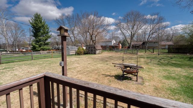 5912 Coachmont Drive, Fairfield, OH 45014