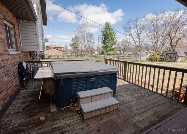 5912 Coachmont Drive, Fairfield, OH 45014