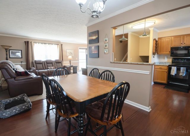 5912 Coachmont Drive, Fairfield, OH 45014