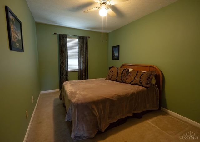 5912 Coachmont Drive, Fairfield, OH 45014