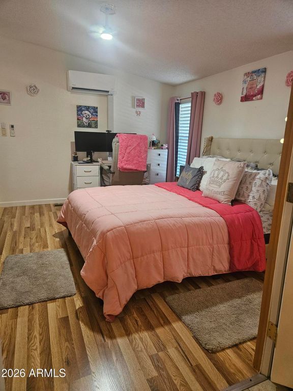 Image 23 of property listing at 708 S Shallow Brook Loop, Sierra Vista, AZ 85635